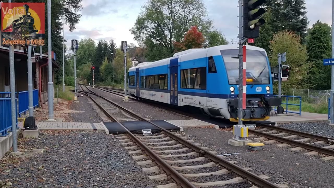 P5503, křižování vlaků ve stanici Vesec u Liberce, 7.10.2025