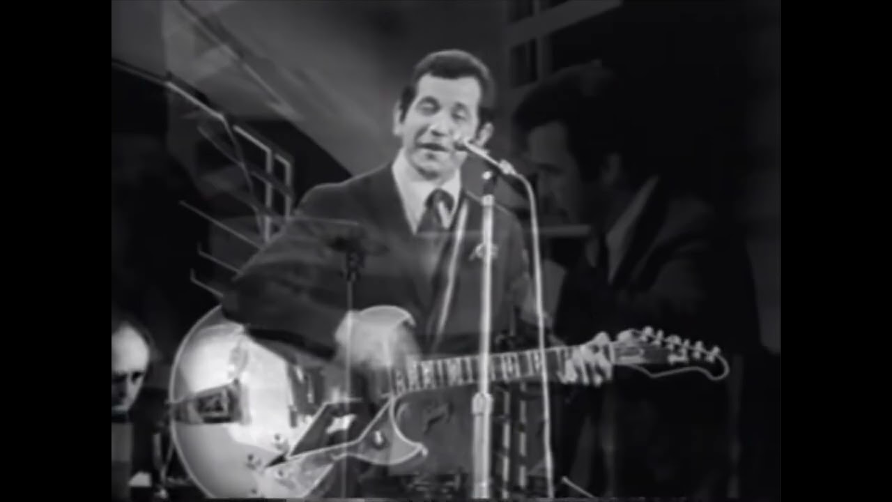 Trini Lopez in Australia 1968. High Fidelity Sound. BP Super Show - GTV-9.  &ldquo;Together&rdquo;