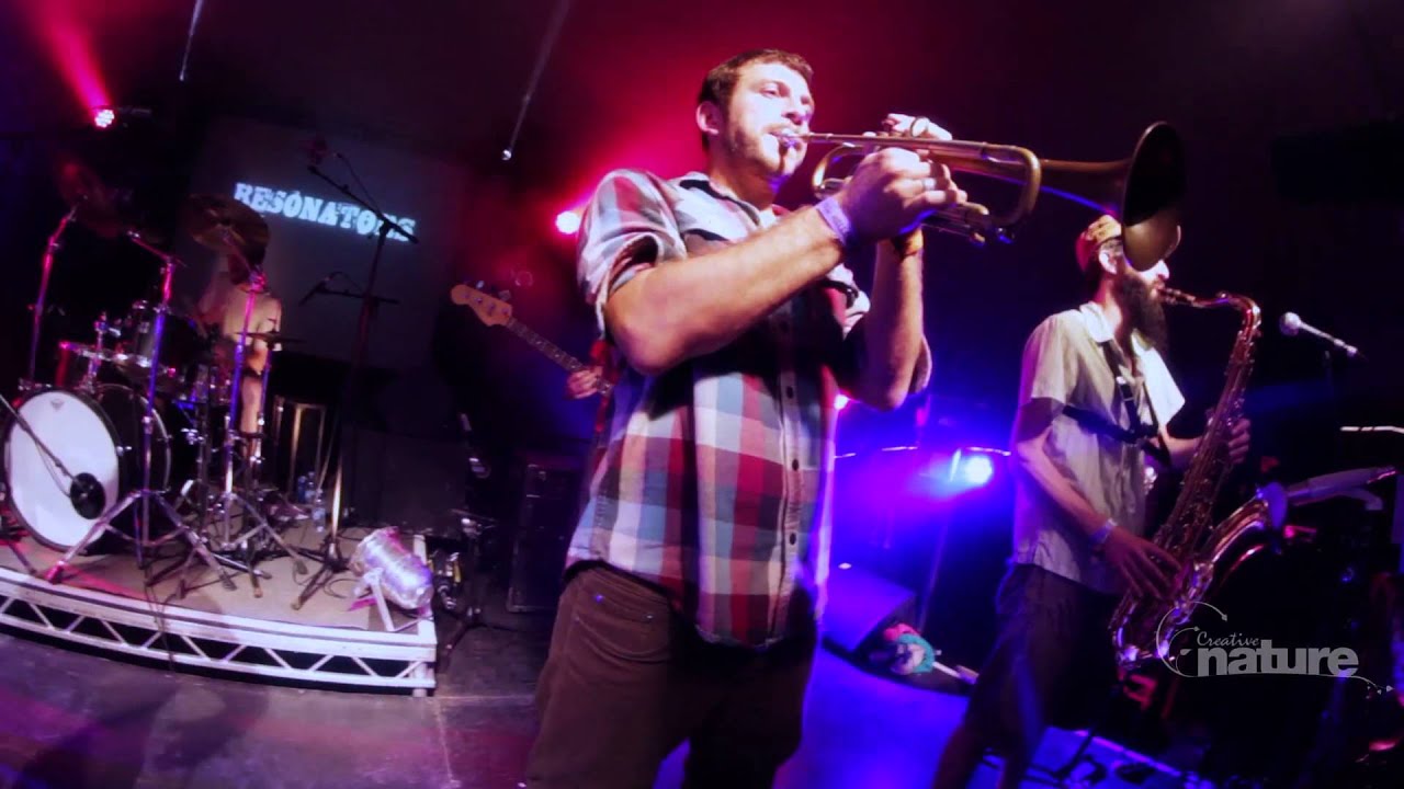 Resonators 'Militant Boots' - Live @ Chai Wallahs, Shambala Festival 2012