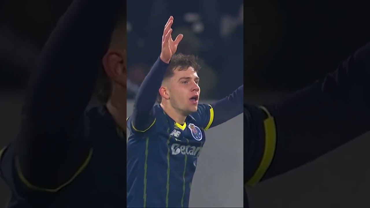 WEJŚCIE SMOKA OSKARA PIETUSZEWSKIEGO DO FC PORTO!