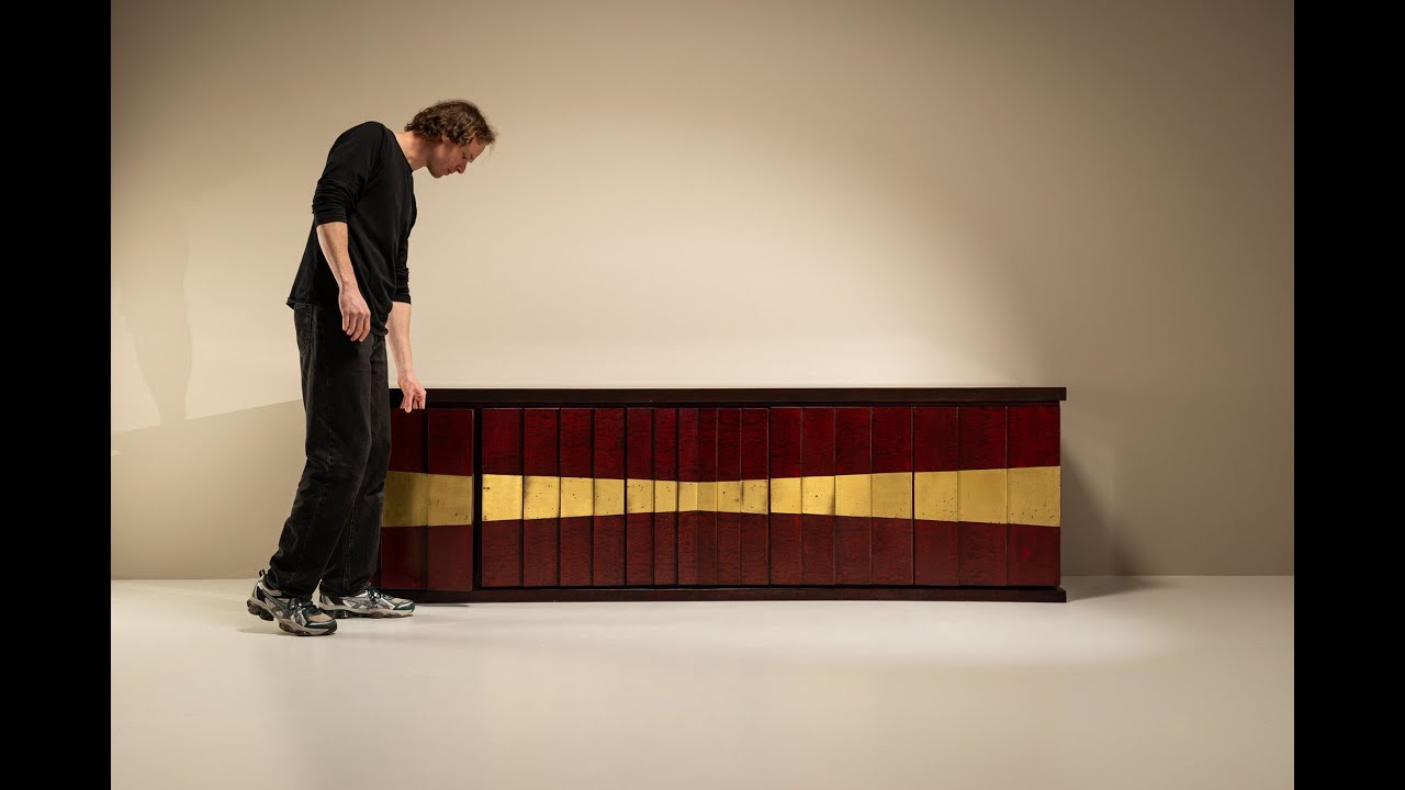 Luciano Frigerio &ldquo;Romanus&rdquo; Credenza in Myrtle Wood Brass, Italy, 1970s