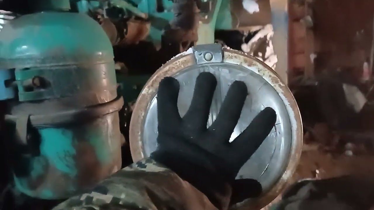 Т-40, пучеглаз зеленый, подготовка к навеске лопаты, снежная лопата.