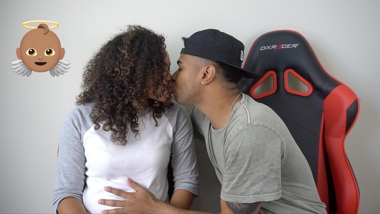 WE'RE HAVING A BABYYYY!!! 👶🏽❤️ 👪