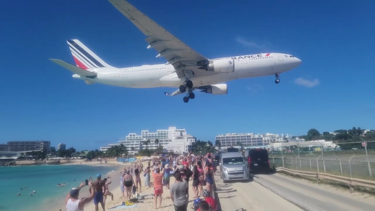 Maho Beach, Saint  Maarten