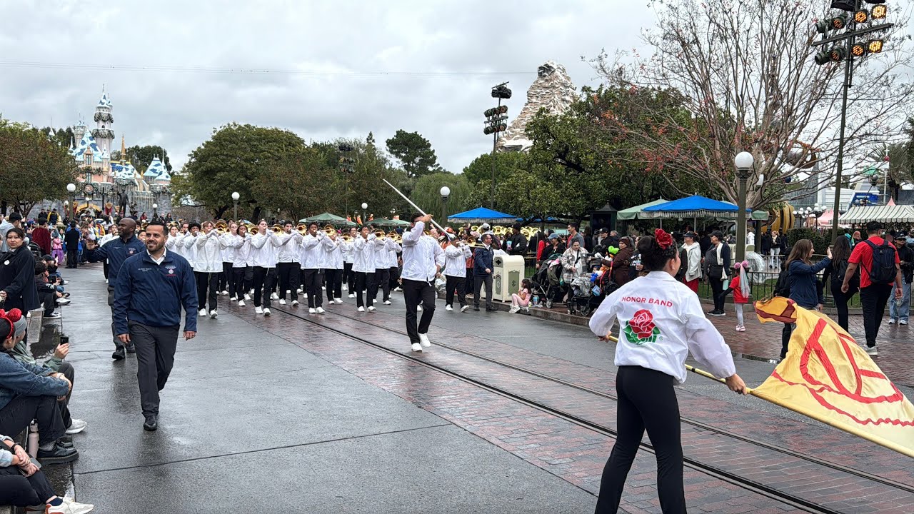 Pasadena City College PCC Honor Band 2025 Disneyland Parade - Tournament of Roses 2026 (HD 4K)