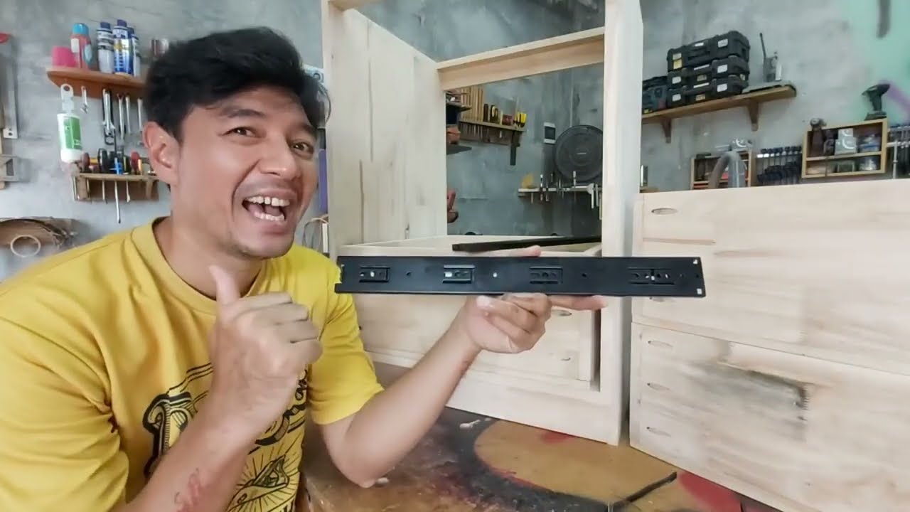 pasang rel laci lebih mudah karena ada trick di belakang rel nya