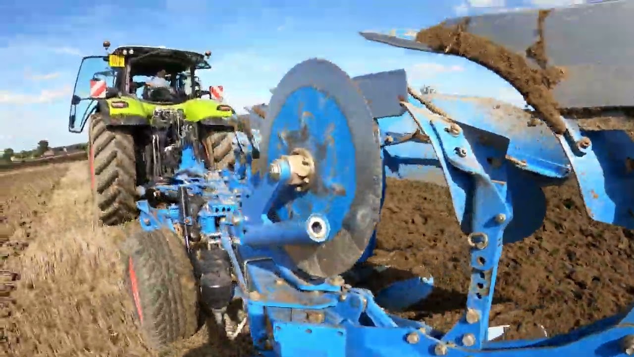 2021 Claas Axion 830 CMATIC 6.7 Litre 6-Cyl Diesel Tractor (225/240HP)  with Lemken Plough