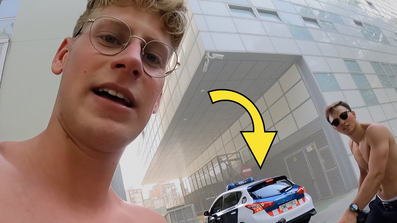 AANGEHOUDEN DOOR DE POLITIE IN BARCELONA VOOR DEZE BELACHELIJKE REDEN!
