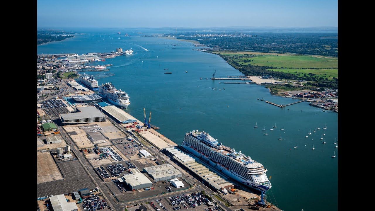 WESTERN OR NEW DOCKS - THE REAL HOME OF D-DAY - WORLD HERITAGE SITE - SOUTHAMPTON