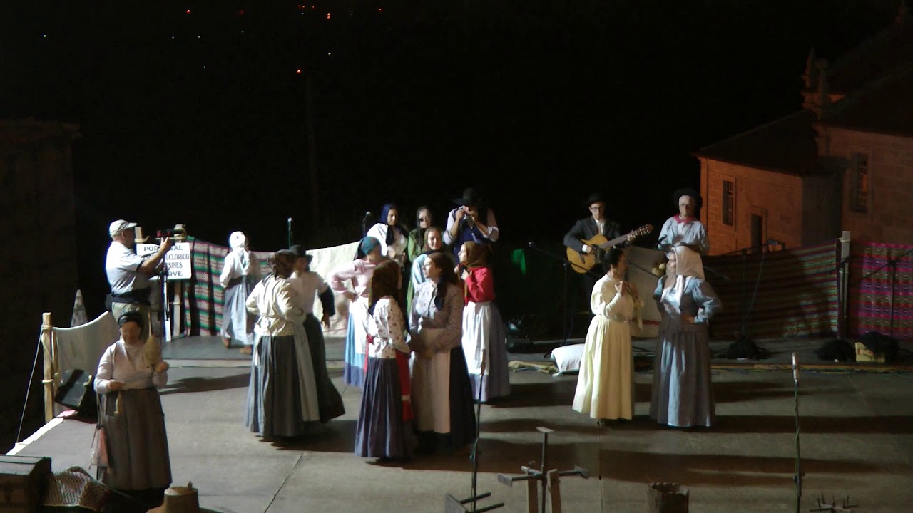 Portuguese folk dance: Alargai-vos, raparigas & Bailho de roda