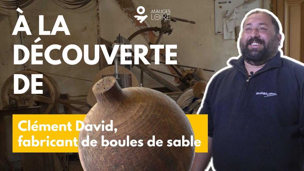 Dans l'œil de Clément David, fabricant de boules de sable