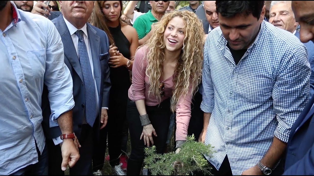Shakira in Tannourine (Lebanon) / Shakira en Tannourine (Líbano)
