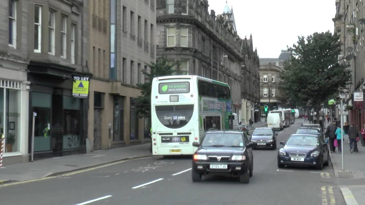 BUSES IN DUNDEE AUGUST 2014