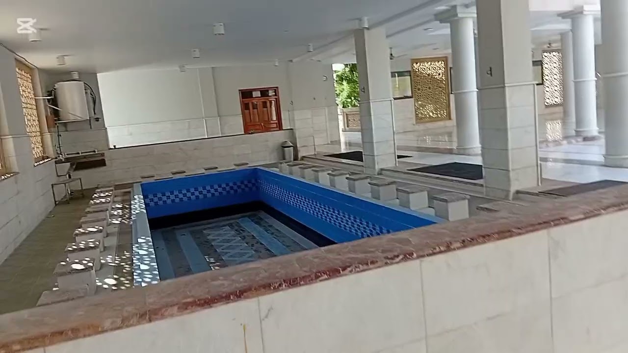 Jamia Baitussalam Link Road karachi kay masjid ka khoobsurat manzar 