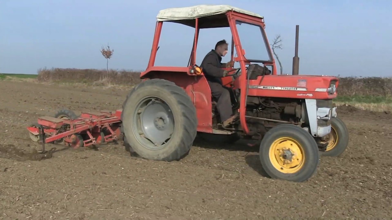 MASSEY FERGUSON 135 AND FERRAG ACCORD PRECISION DRILL