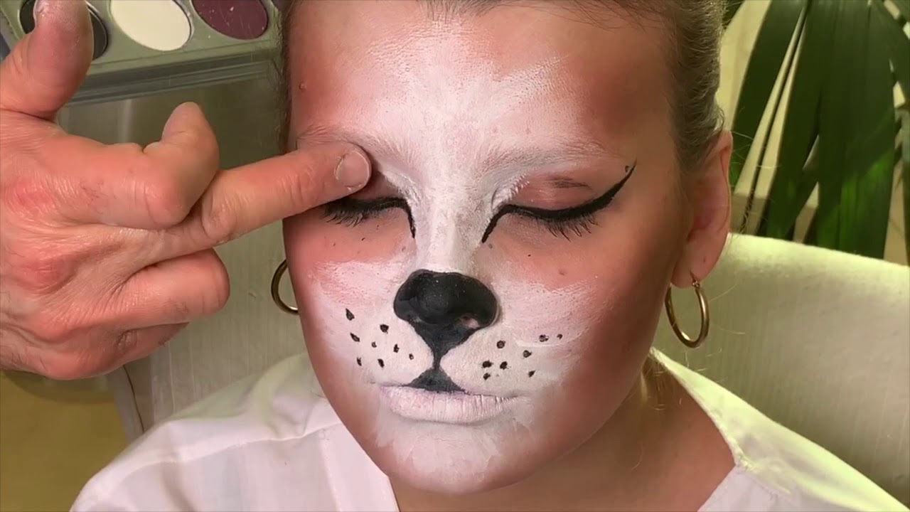 Realizza il tuo make-up di Carnevale