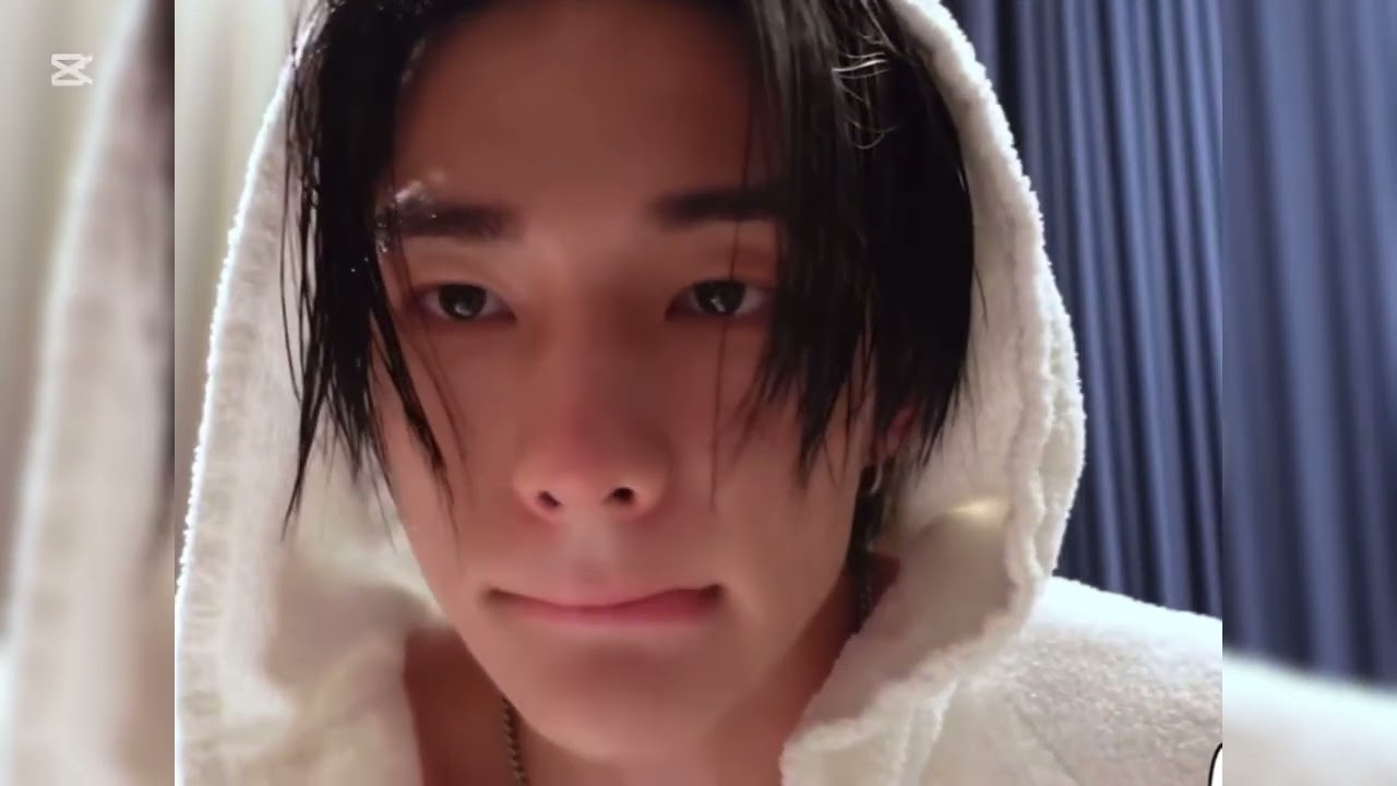FMV DE HYUNJIN ~HARLEYS IN HAWAII~ Katy perry 
