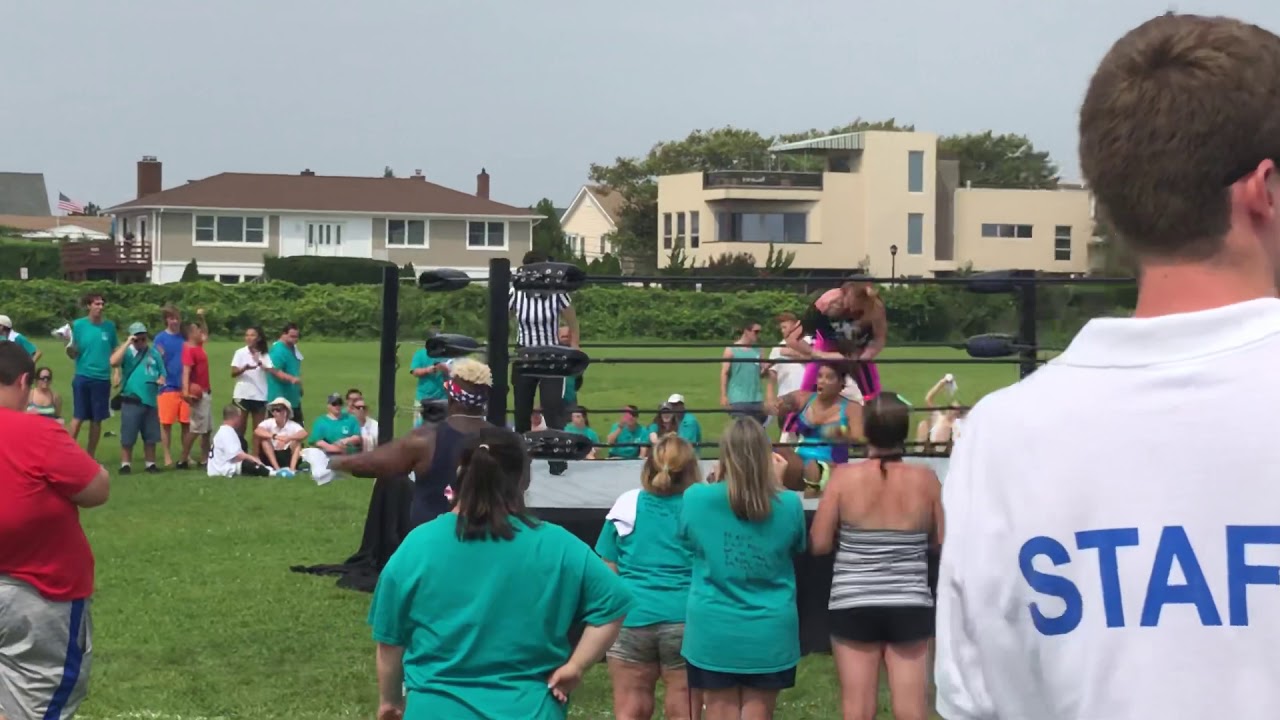 [INTERGENDER MATCH] Willow Nightingale VS Manbun Jesus Johnny Radke