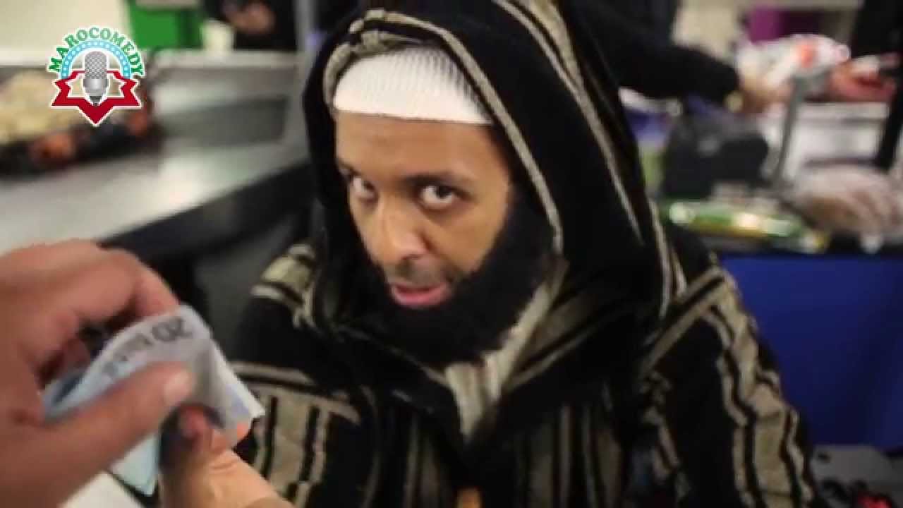 Gürkan en Hatim doen boodschappen bij hadj Mimoun.