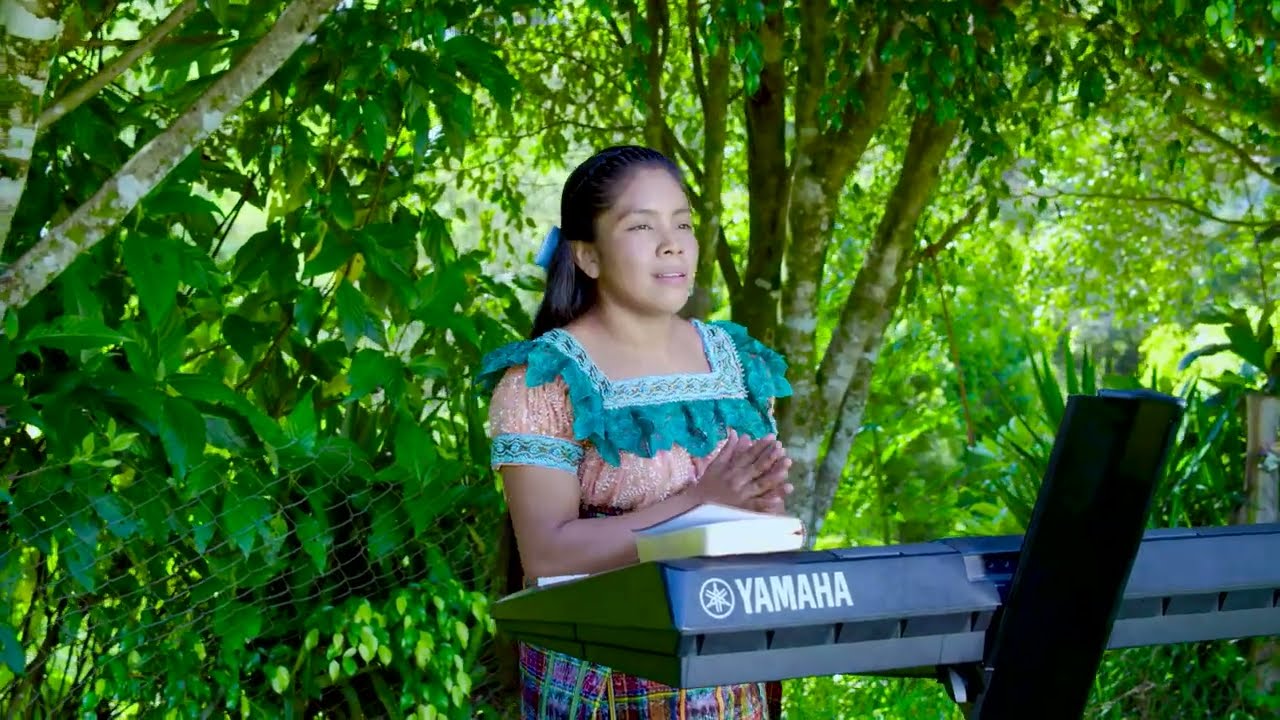 Solista Maria Odilia Chivalan // La Gloria de Jehová  // Video Oficial Vol.1