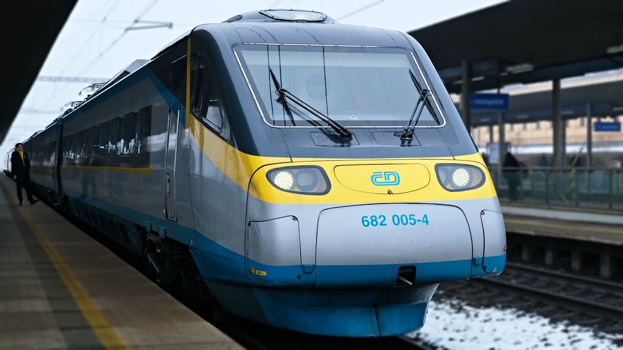 SuperCity Pendolino ve stanici Ostrava-Svinov
