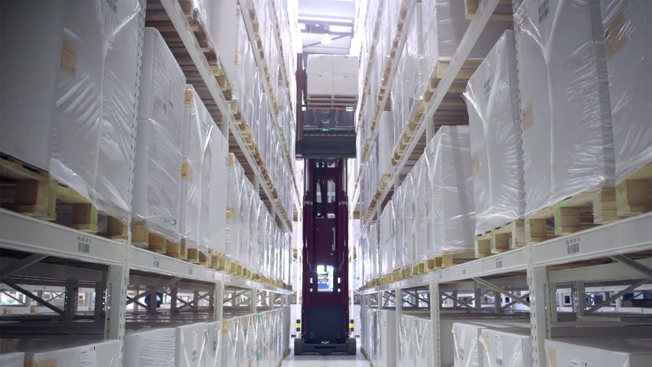 Streng Plastic AG: Logistik-Interface verbindet Systemfahrzeuge mit Jungheinrich WMS