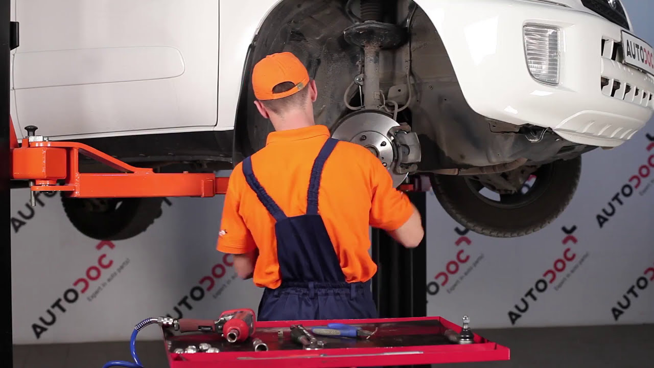How to change tie rod end / track rod end on TOYOTA RAV4 TUTORIAL | AUTODOC