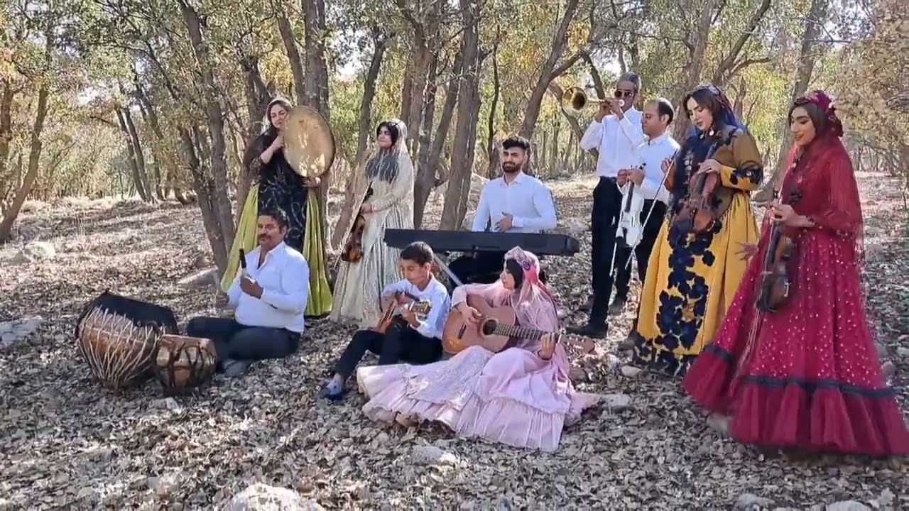 ساز و نقاره 