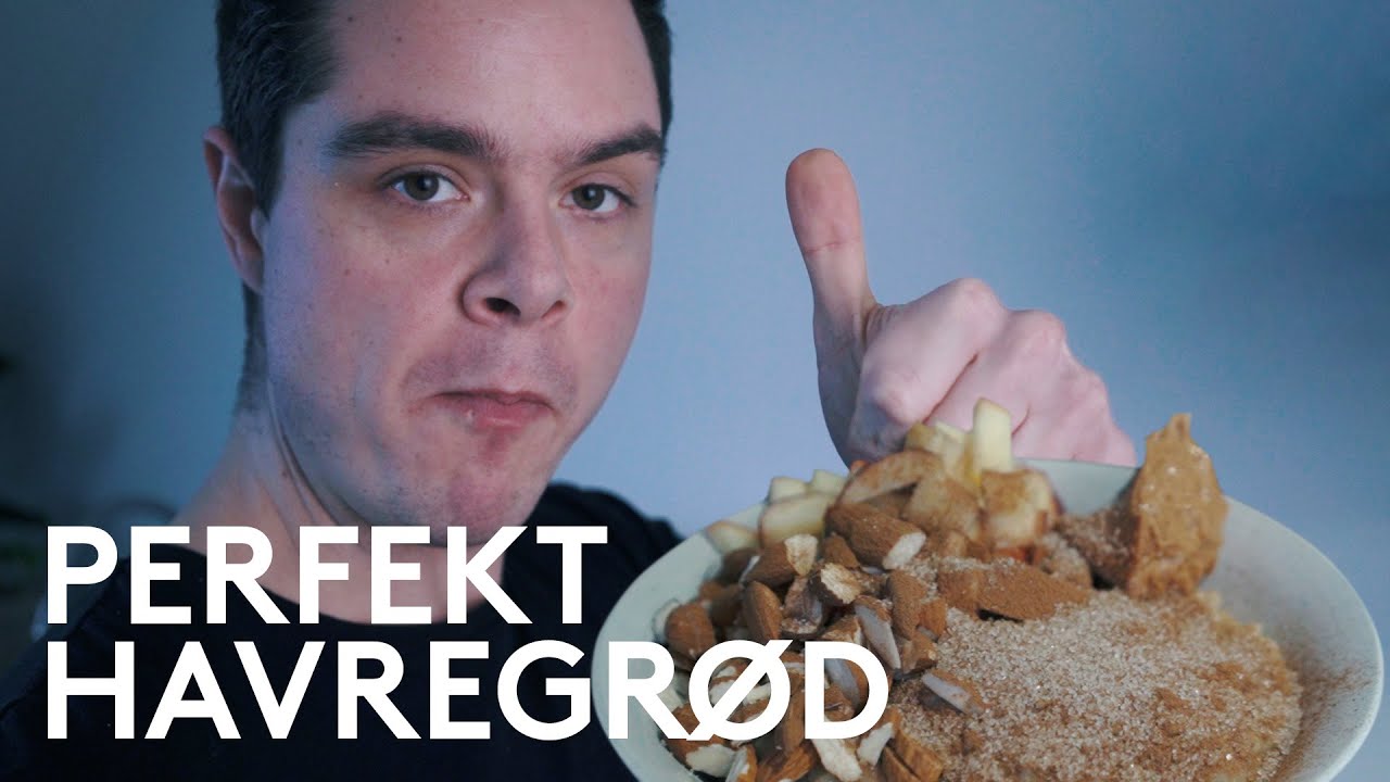 Perfekt havregrød opskrift med peanut butter, frisk æble, ristede mandler og kanelsukker