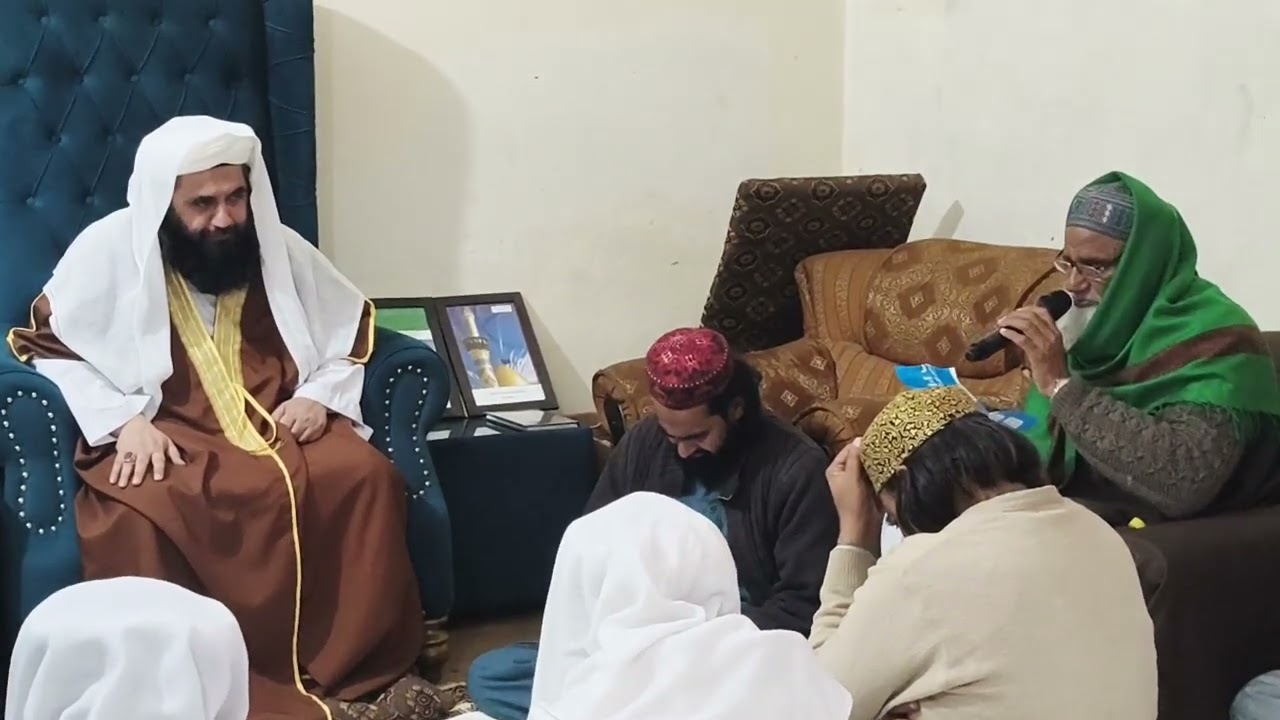P2 سالانہ ختم: جناب ملک گل محمد اعوان قادری ؒ  والد گرامی حضرت خواجہ پیر محمد عمران قادری و برادران