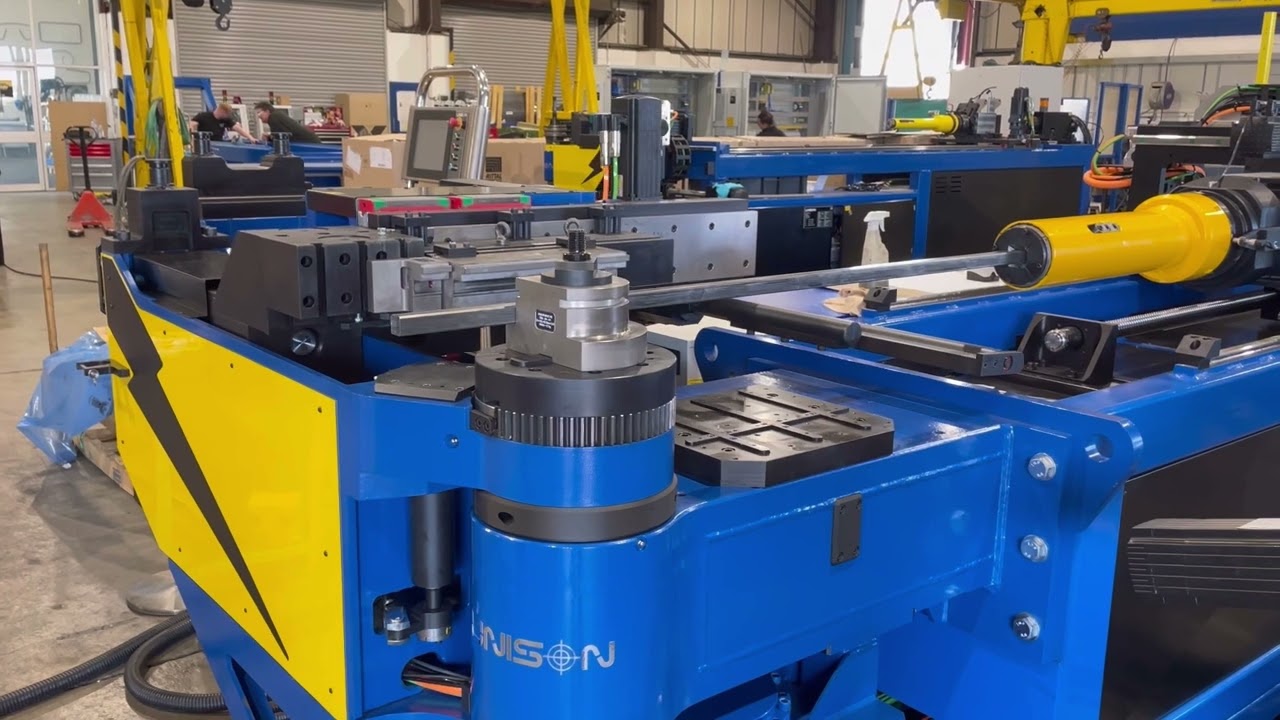 Drilling and tube bending cell
