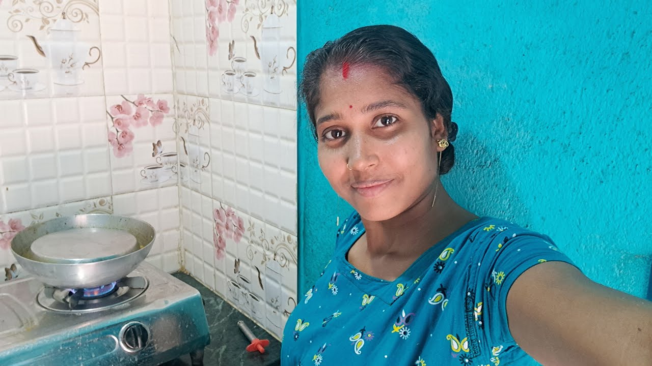 Rina short  is live হাই সবাই এসো 💋💋