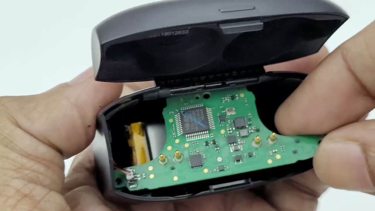 Jabra Elite 65T -  Case  Disassembly