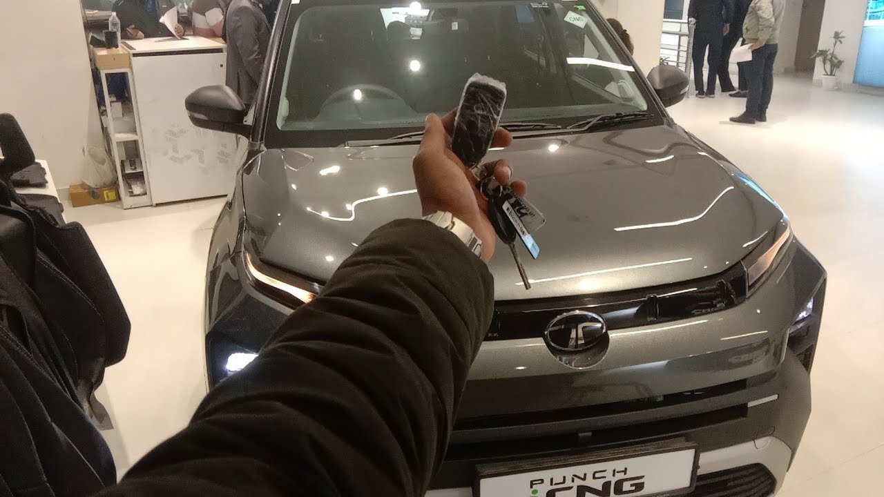 Tata Punch iCNG Base Model😲On Road Price | Mileage | Worth It?