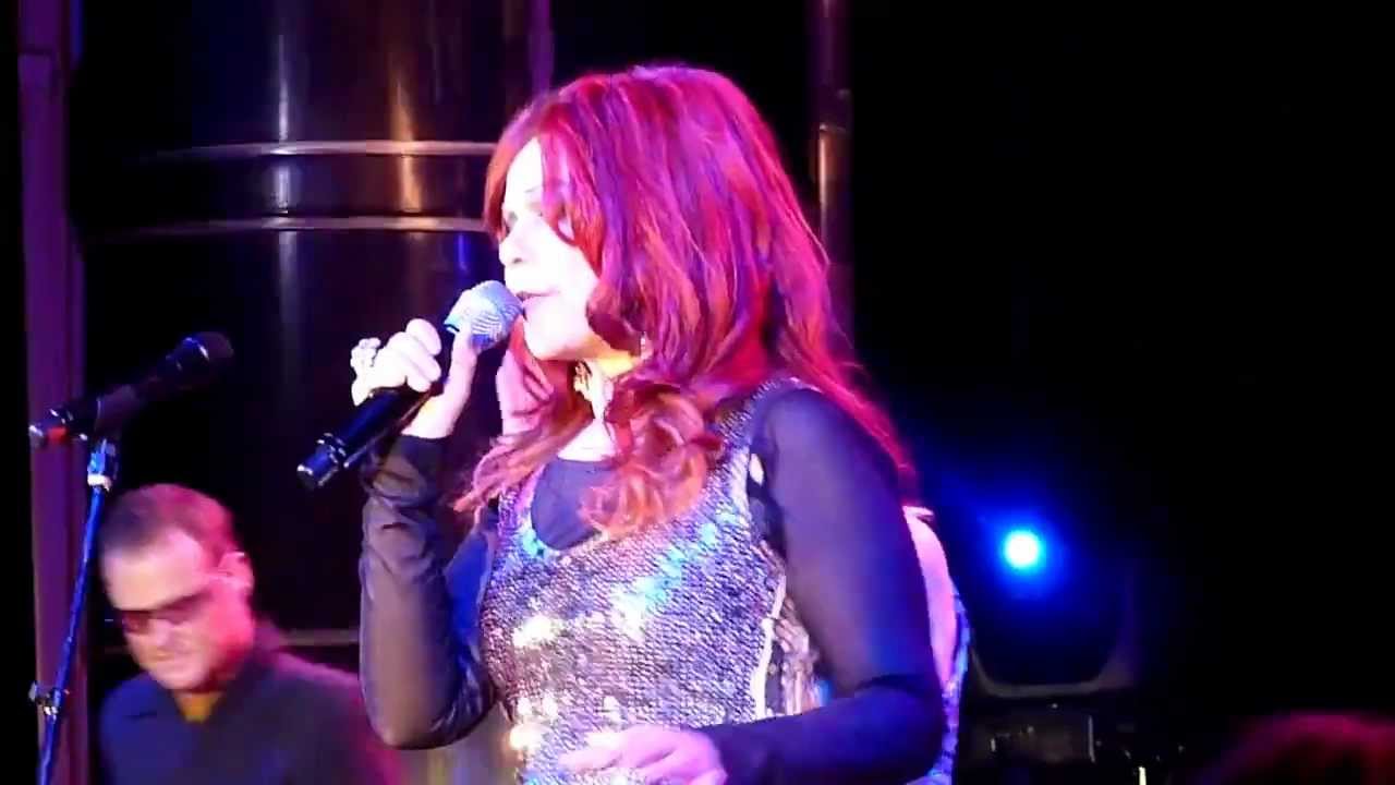 The B-52's "Roam" Live (HD)