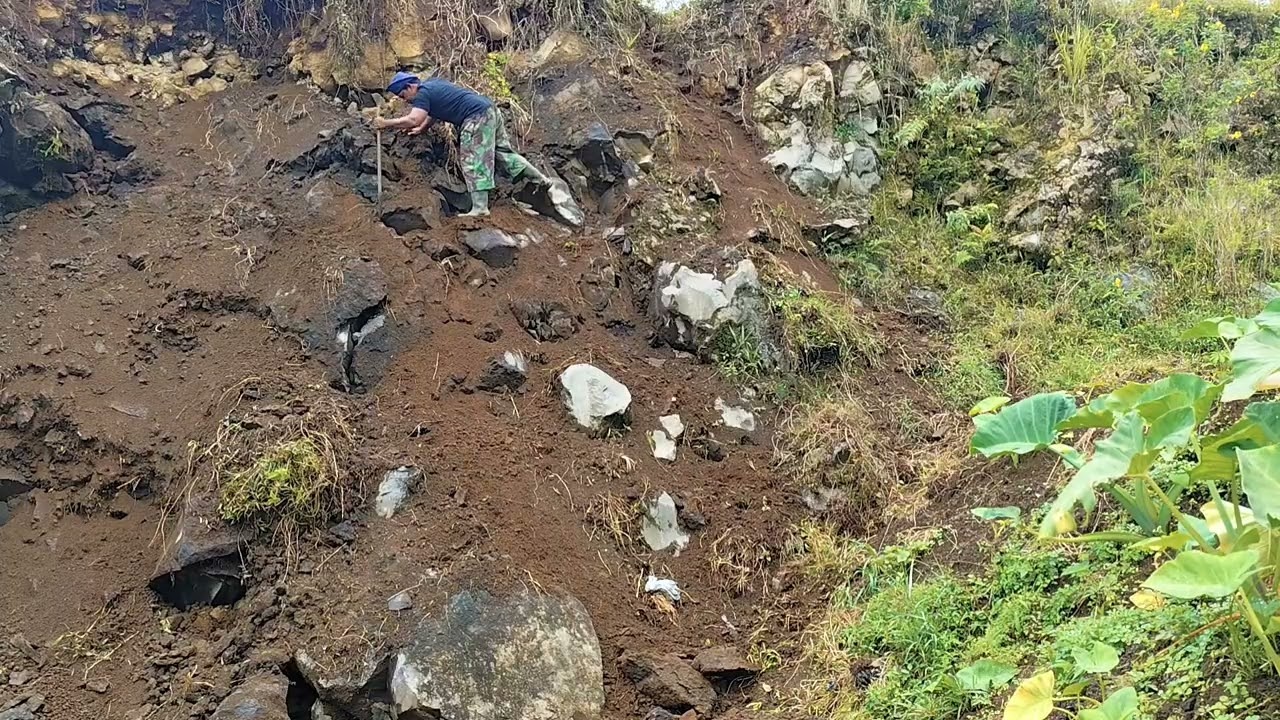 you can find large stones in the ground