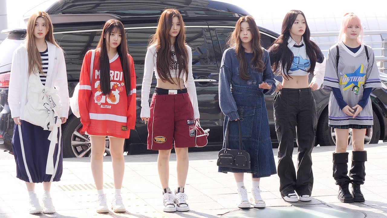 230407 NMIXX (엔믹스) 뮤직뱅크 파리 출국 4K 직캠 @ 인천공항