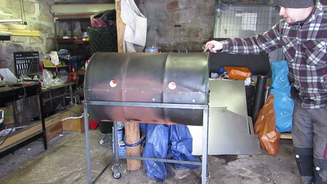 Výroba grilu ze sudu - část 3/4