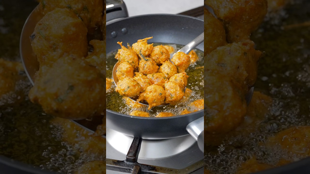 Crispy Atta Pakode #bharatzkitchen #recipe #food and #cuisinerecipe