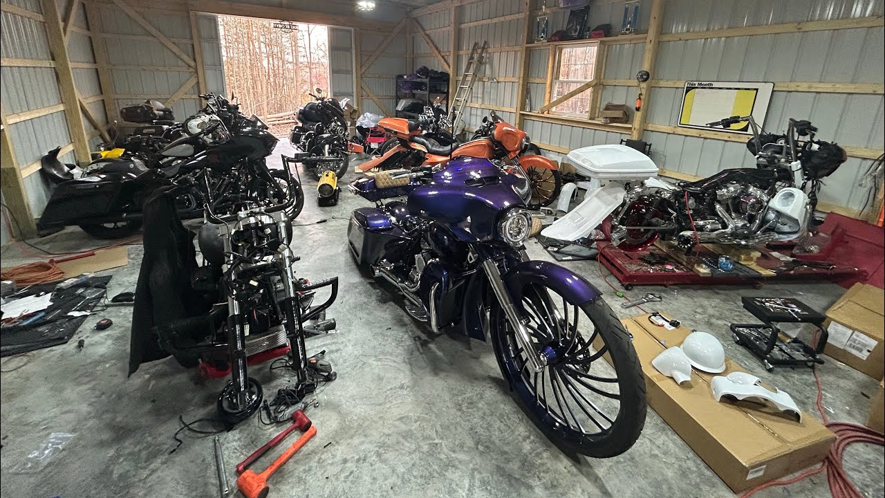 HARLEY DAVIDSON BUILDS BY CHEVY