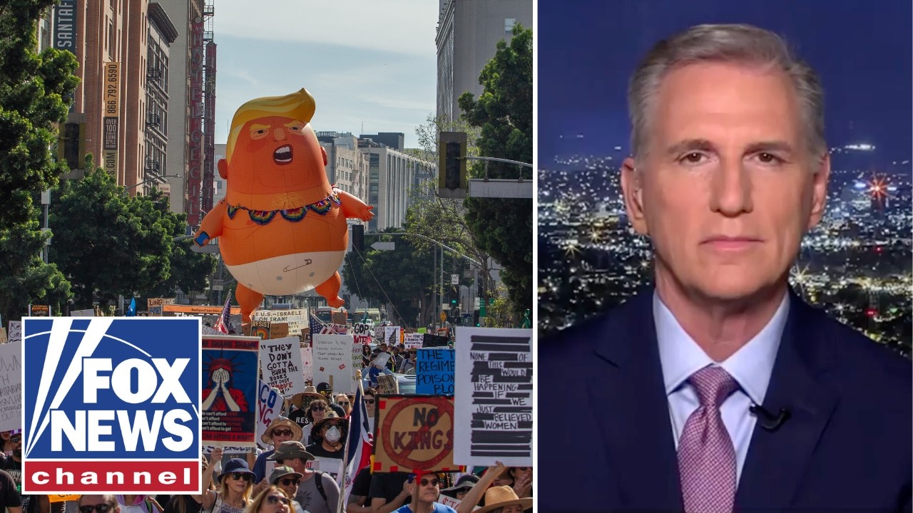 &laquo;Оторван от реальности&raquo;: Кевин Маккарти резко раскритиковал протесты против &laquo;Королей&raquo;.