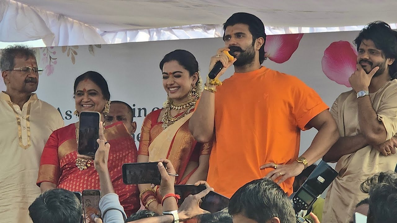 Vijay Deverakonda & Rashmika Mandanna’s Family First Visit to Native Village After Marriage! ❤️