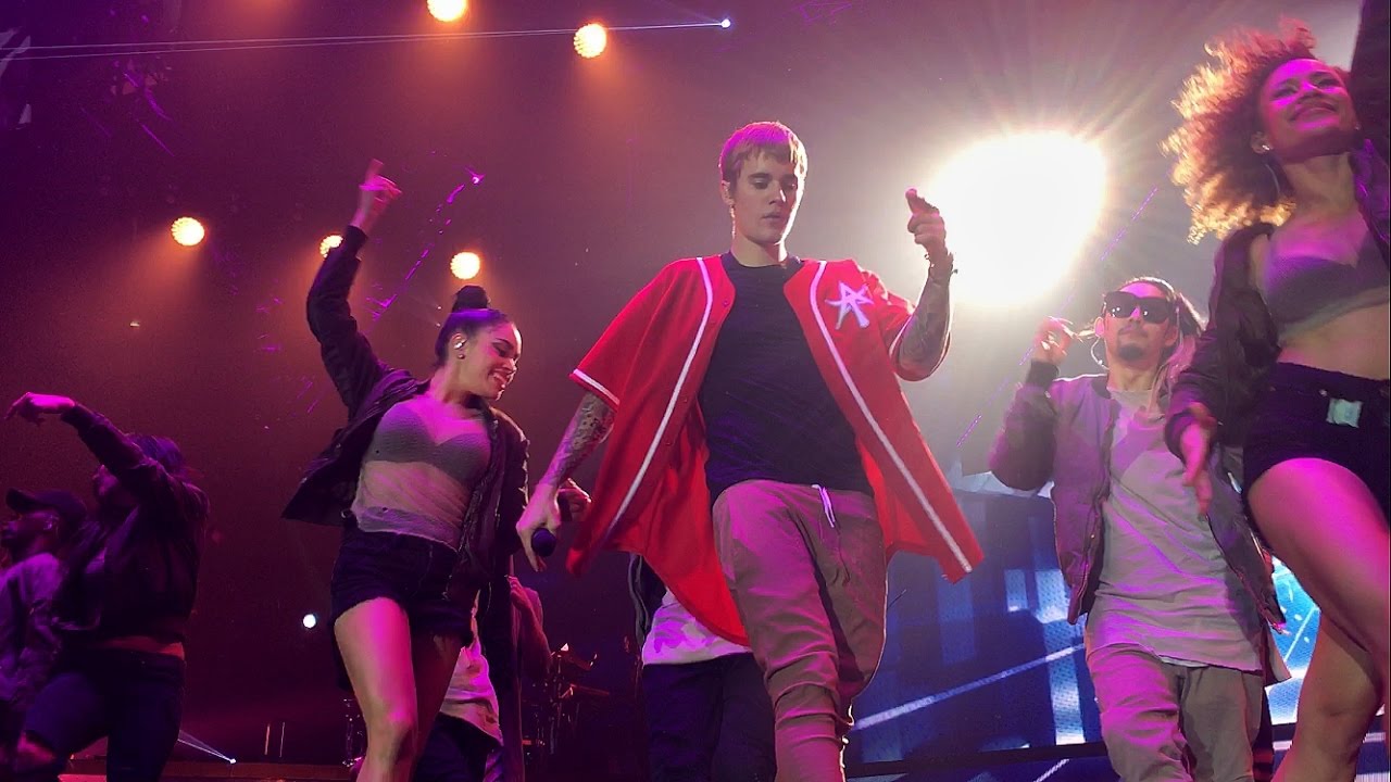 Justin Bieber ♥ - Children - PRAGUE 12.11.2016 CZECH REPUBLIC *Pit-J*