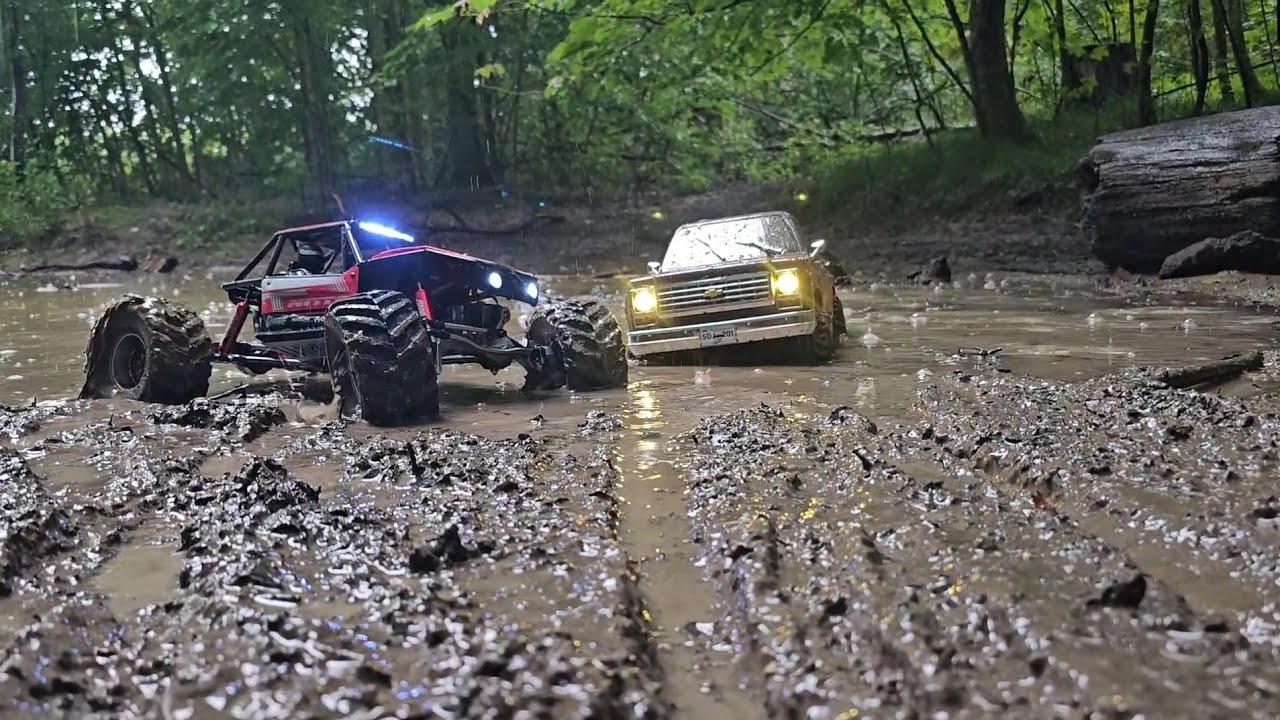RC trucks offroad mudding #rc #rccars #mud