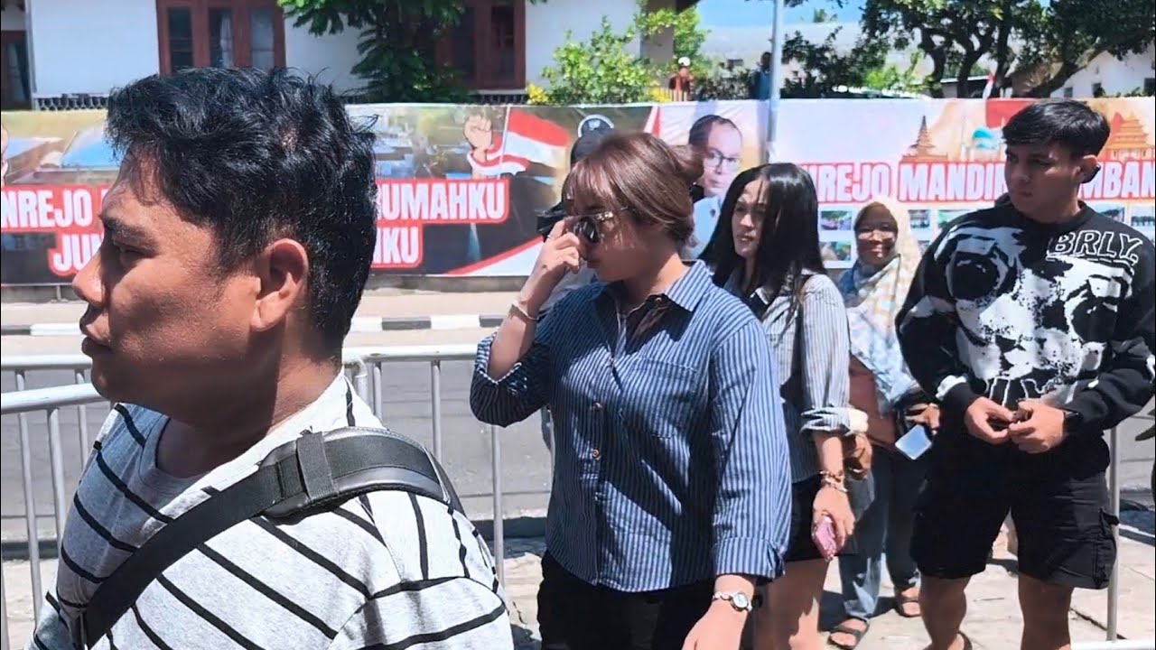 Detik Detik Kedatangan Niken Salindri Dan Mas Rizal Di Batu Malang