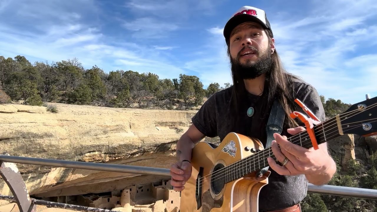 Site seeing on the Little Folk’n Road Show : Zander plays “Changes” at Mesa Verde Ntl Park