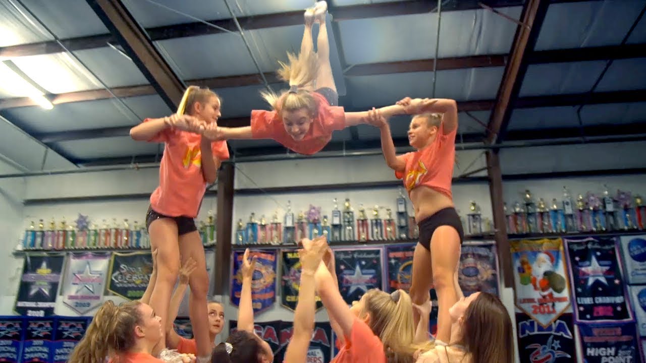 Small Gym Strong! | Cheerleaders Champions League EP 2