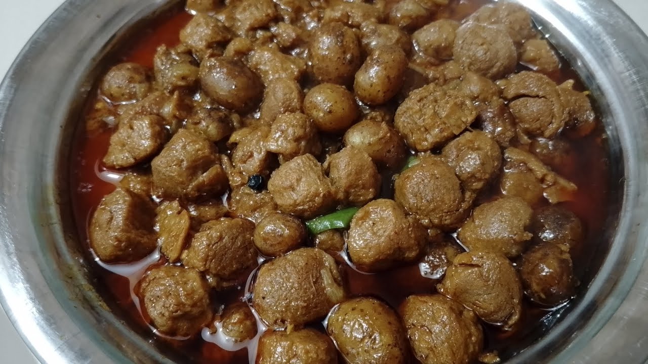 সয়া বড়ি রেসিপি, মাংসের স্বাদকেও হার মানাবে | Soya bori Ranna Recipe Bengali | Amirah's Kitchen.