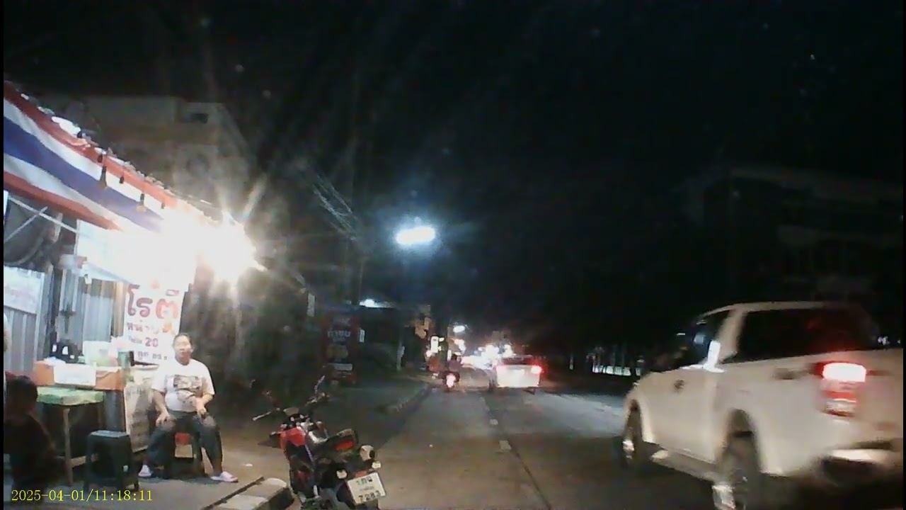 ริมถนนกองพล 10
