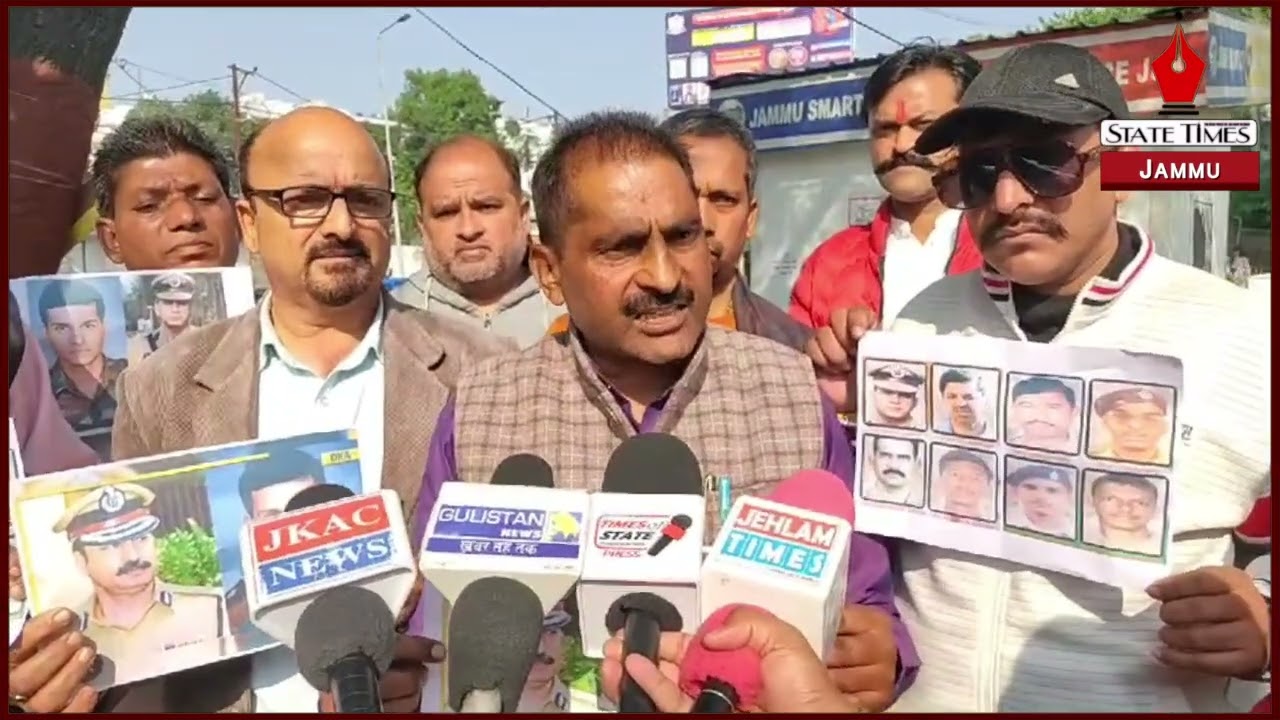 Freedom Fighters Memorial Association paid tributes to the martyrs of 26-11